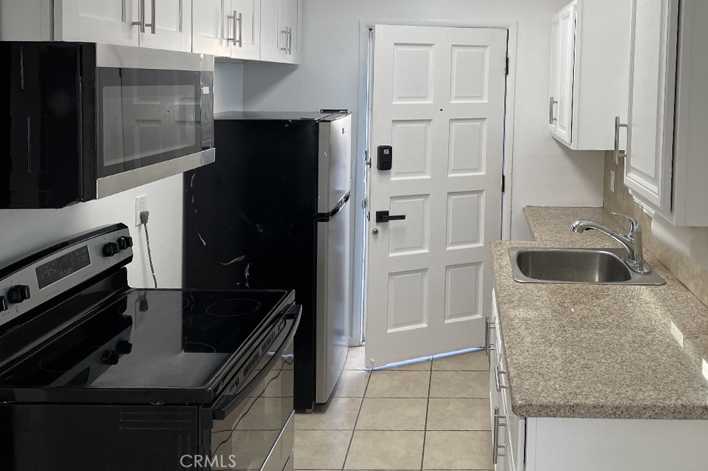 47 21st Court Property Photo 7