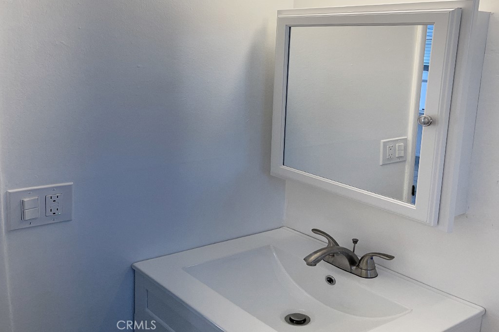 47 21st Court Property Photo 13