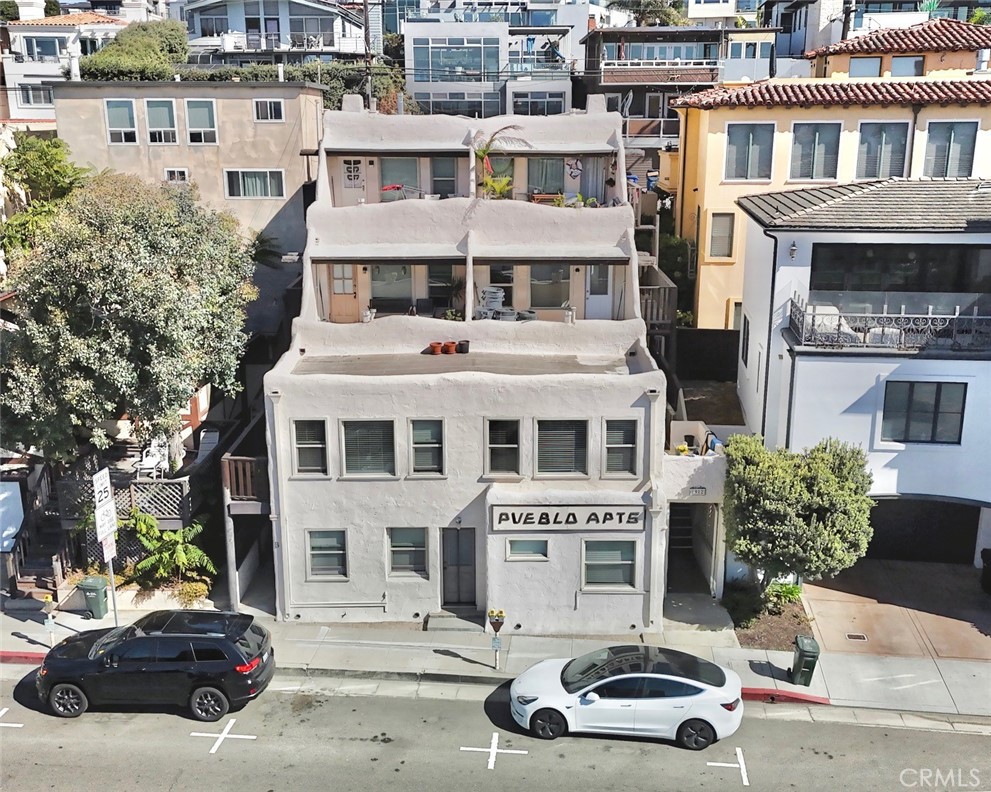 1912 Hermosa Avenue Property Photo 2