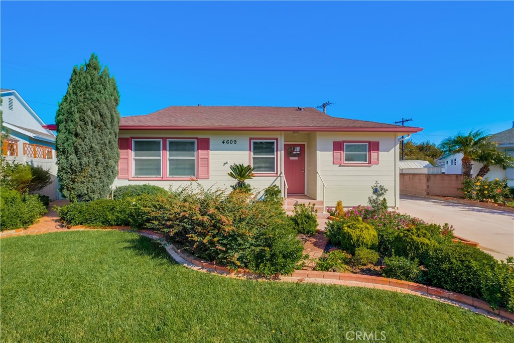 4609 Jacques Street Property Photo 2