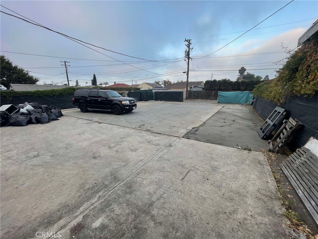 14526 Crenshaw Boulevard Property Photo 3