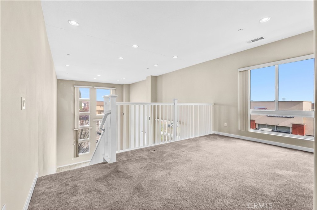 1602 W Artesia Square A Property Photo 16