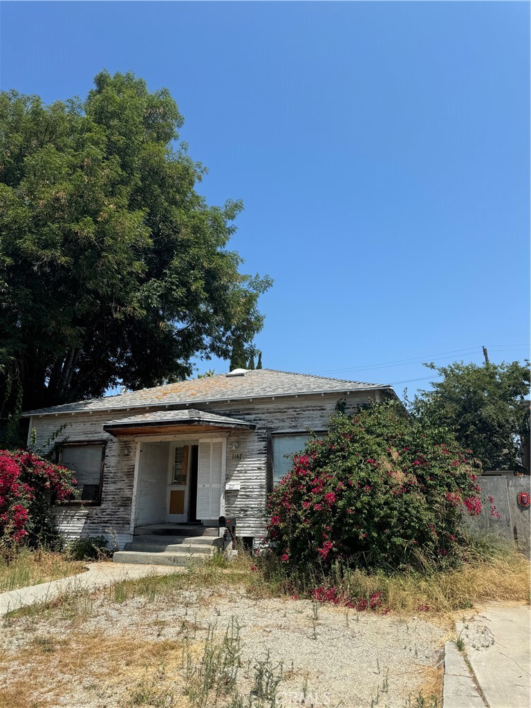 1167 W 29th Street Property Photo 7