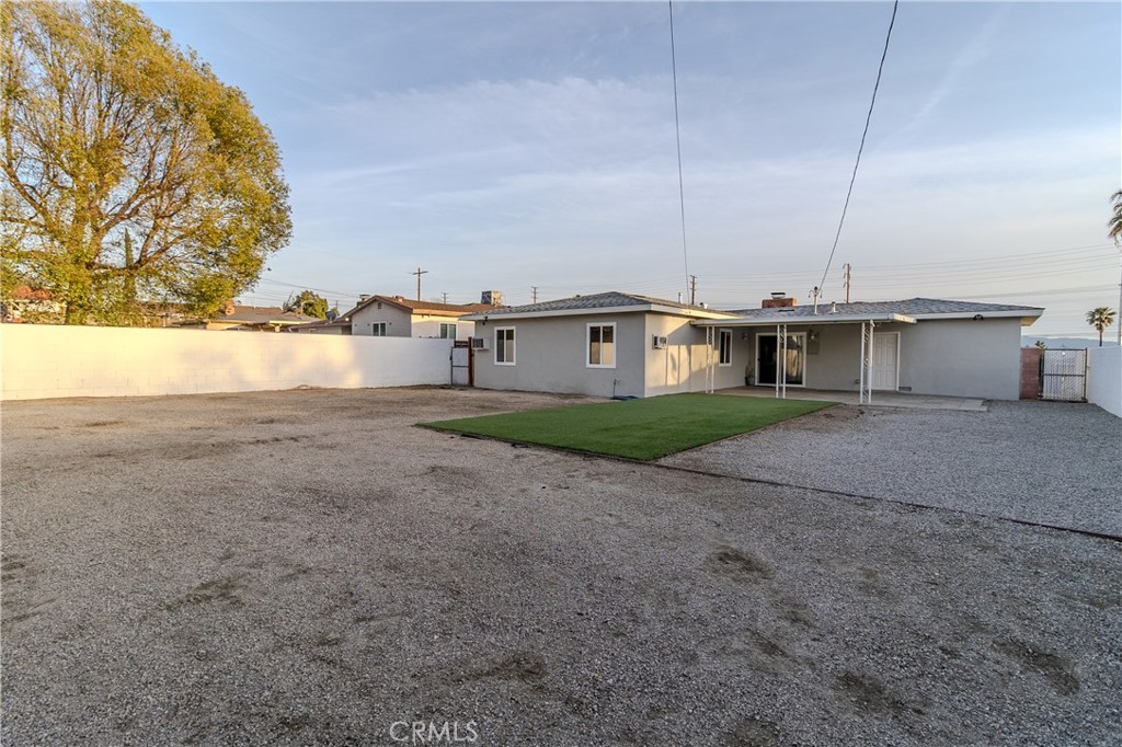 25542 Edgemont Drive Property Photo 19