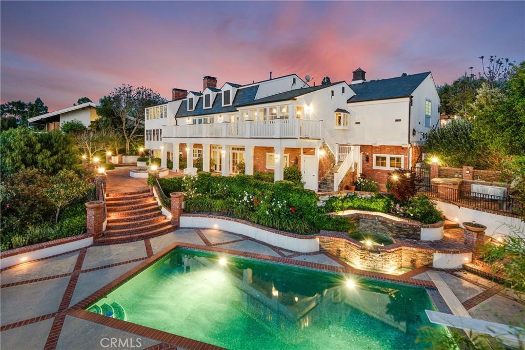 1409 Via Arco Property Photo