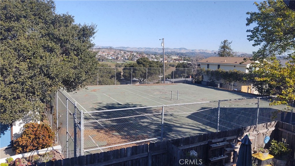 676 N 12th Street 21 Property Photo 5