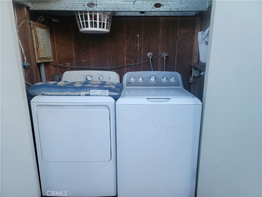 676 N 12th Street 21 Property Photo 9