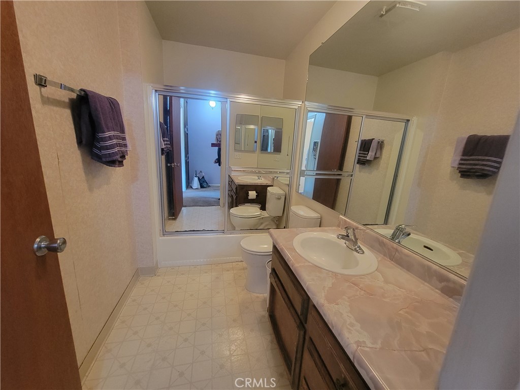 676 N 12th Street 21 Property Photo 19