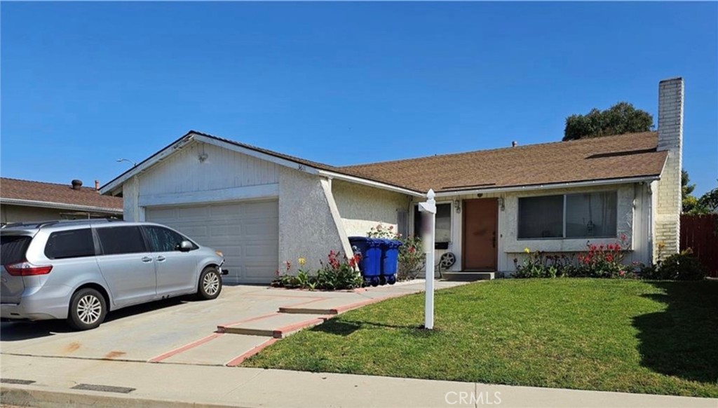 3611 W 153rd Street Property Photo