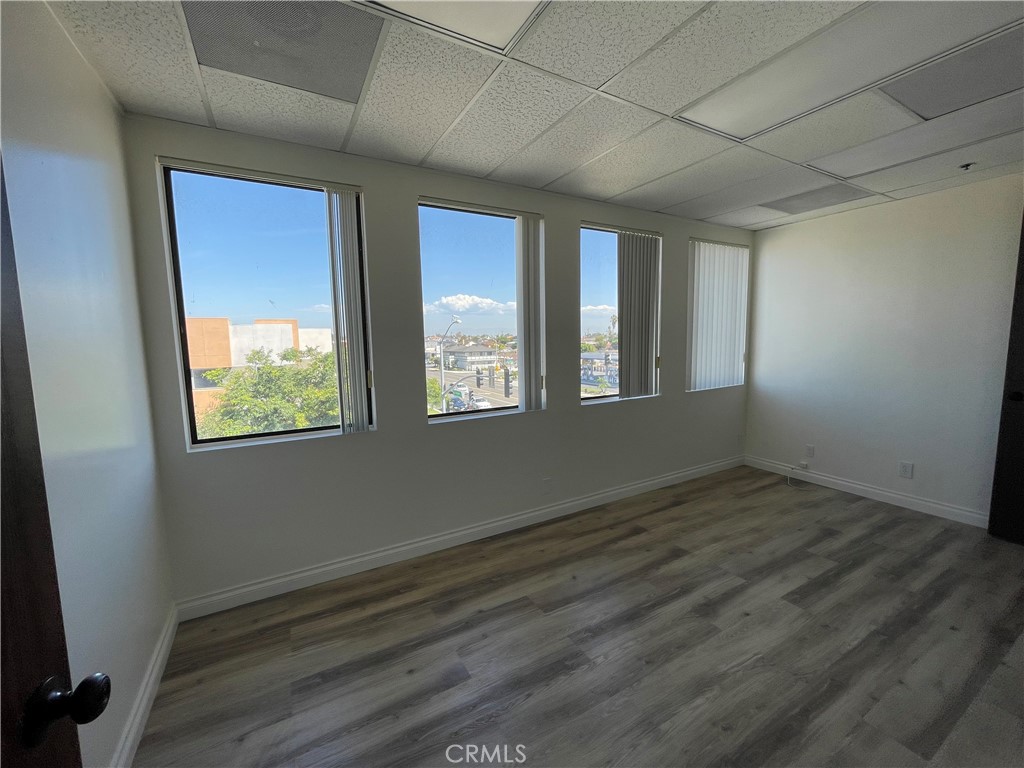 23505 Crenshaw Boulevard Property Photo 8