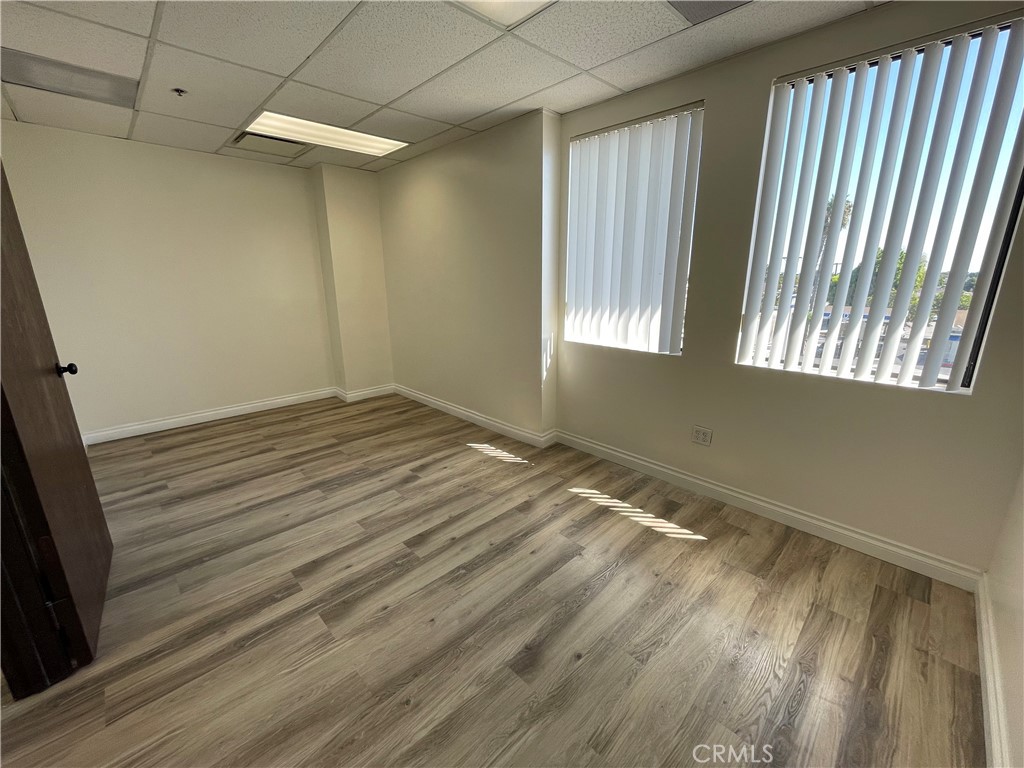 23505 Crenshaw Boulevard Property Photo 10