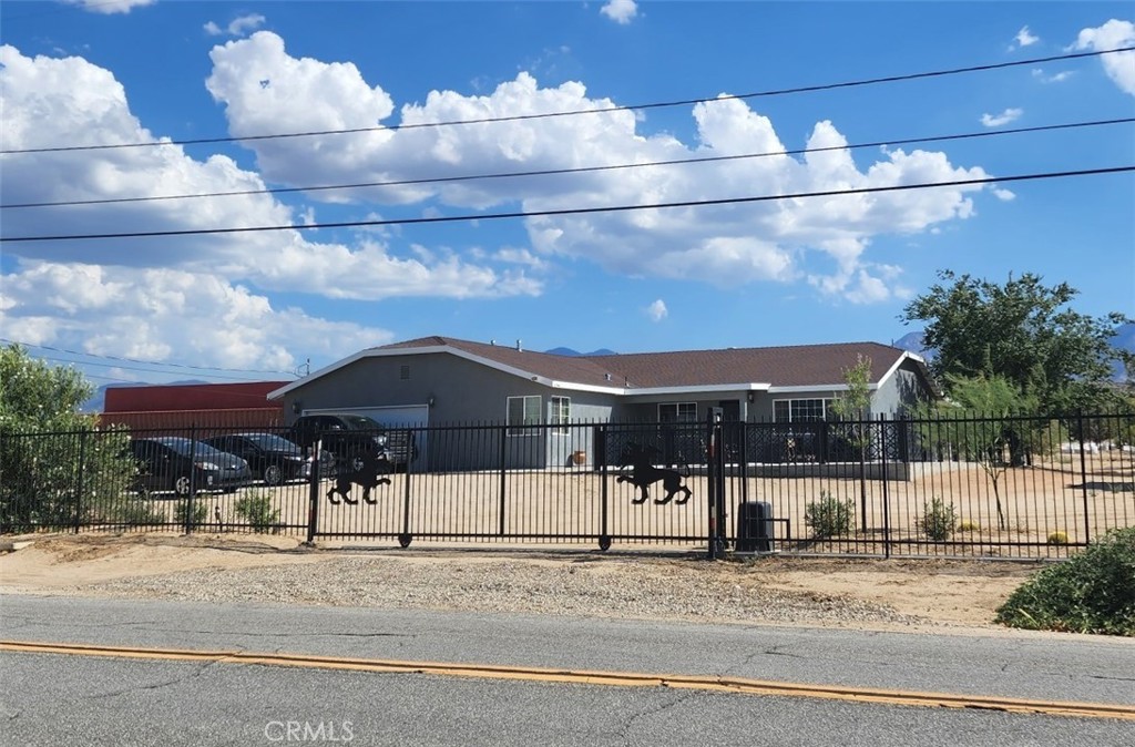 13330 E Avenue W Property Photo 1