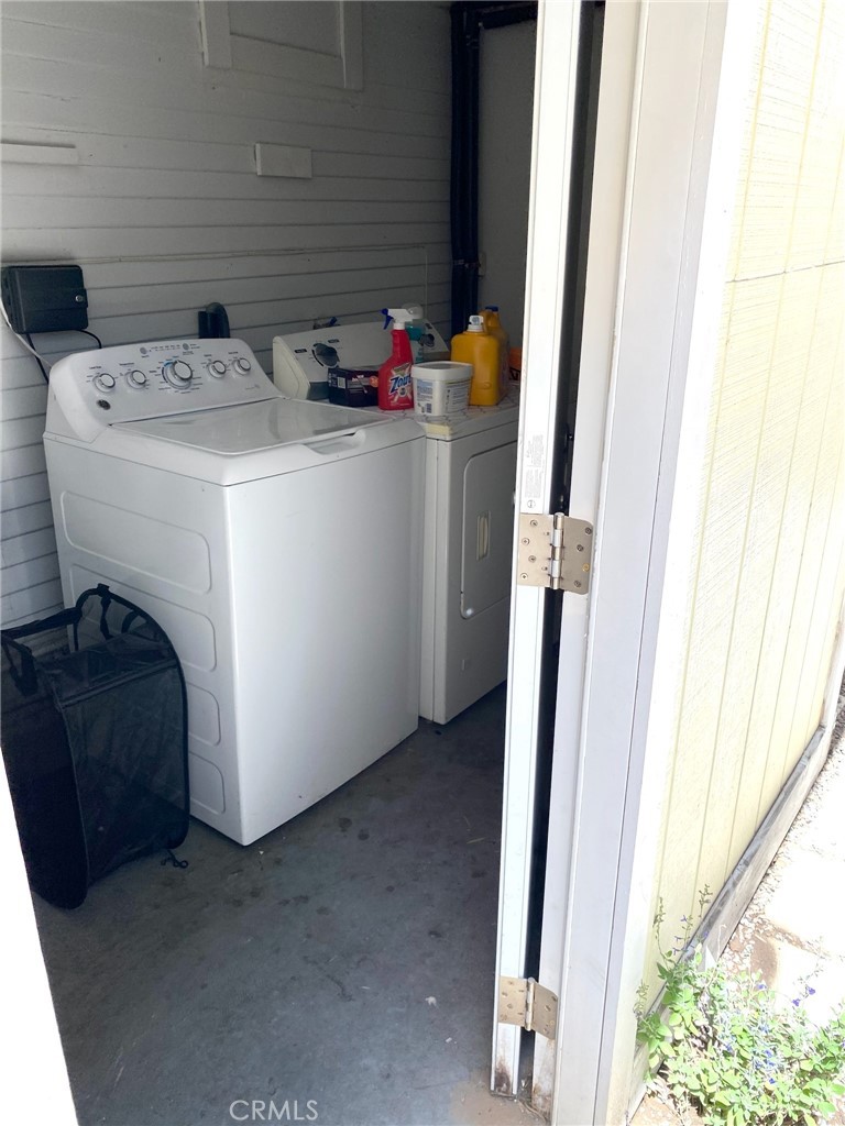 1075 Coronado Avenue Property Photo 18