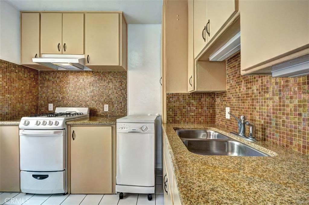 203 15th Street Property Photo 17