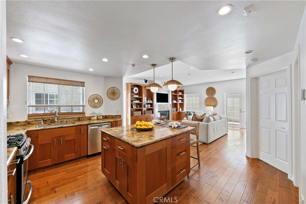 1114 Vincent Street A Property Photo 10