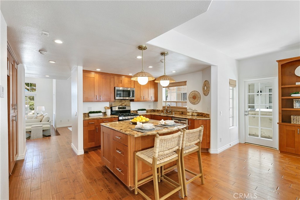 1114 Vincent Street A Property Photo 11