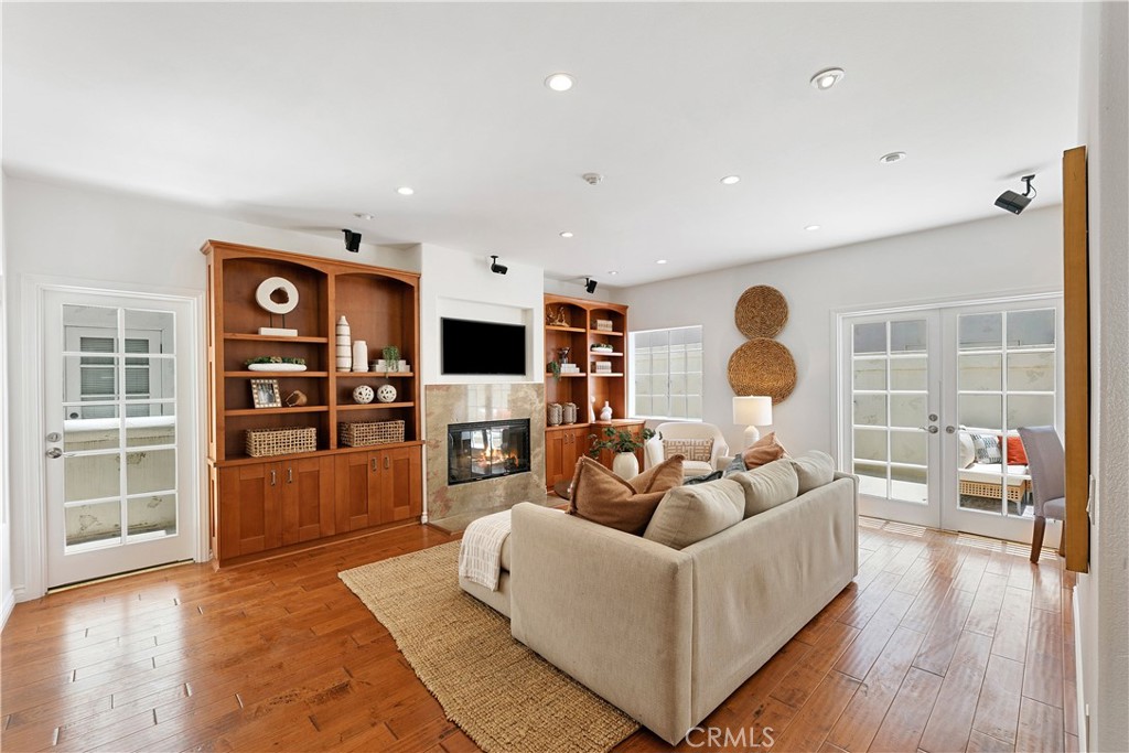 1114 Vincent Street A Property Photo 14