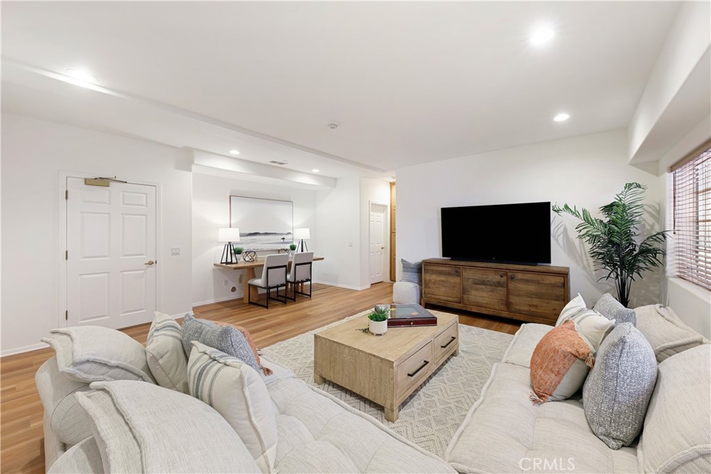 1114 Vincent Street A Property Photo 28