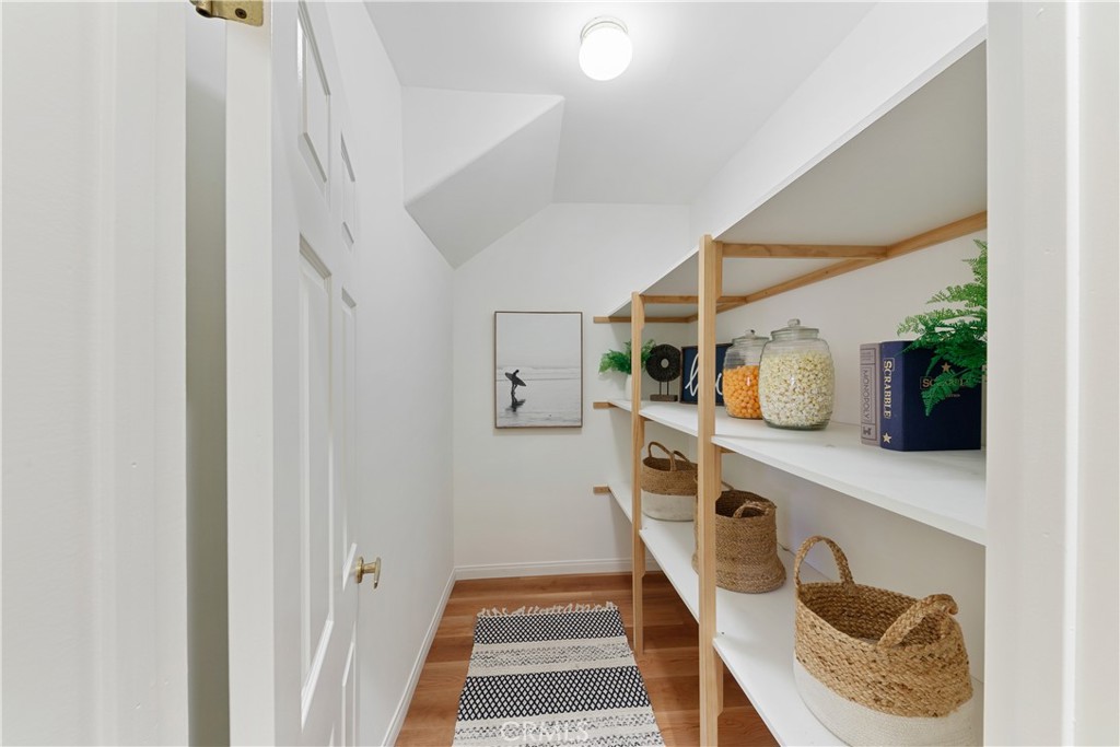 1114 Vincent Street A Property Photo 32