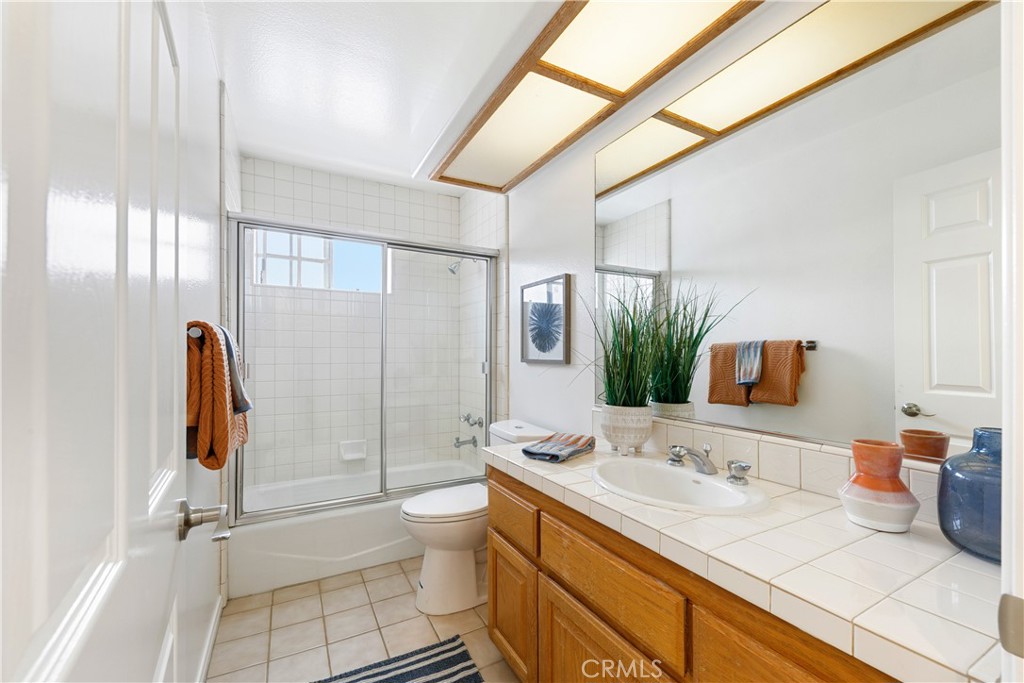 1114 Vincent Street A Property Photo 43