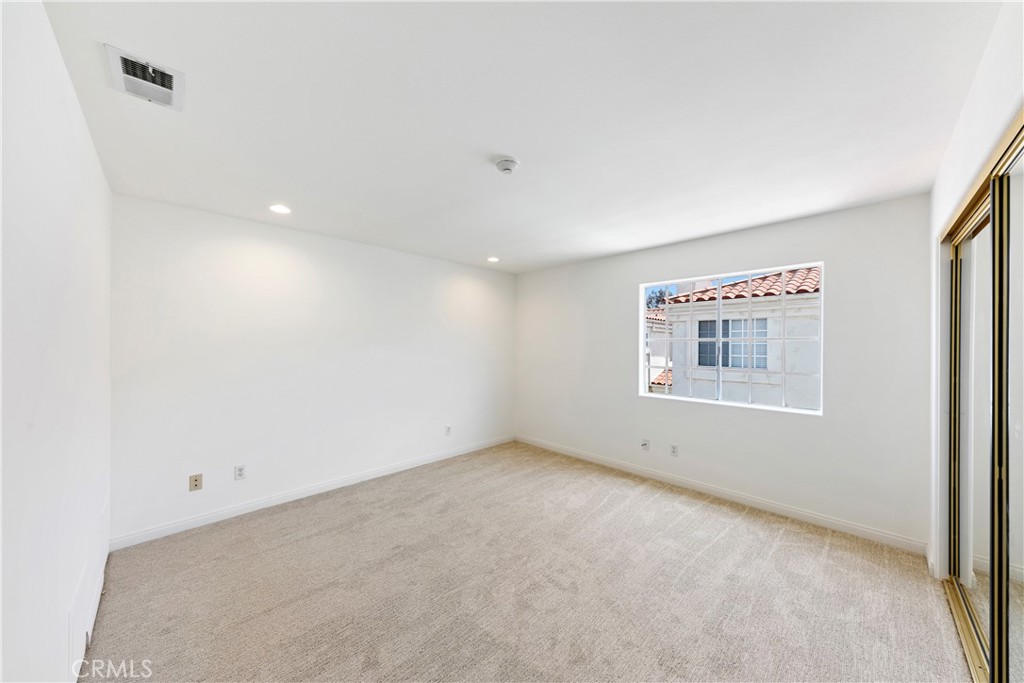 1114 Vincent Street A Property Photo 46
