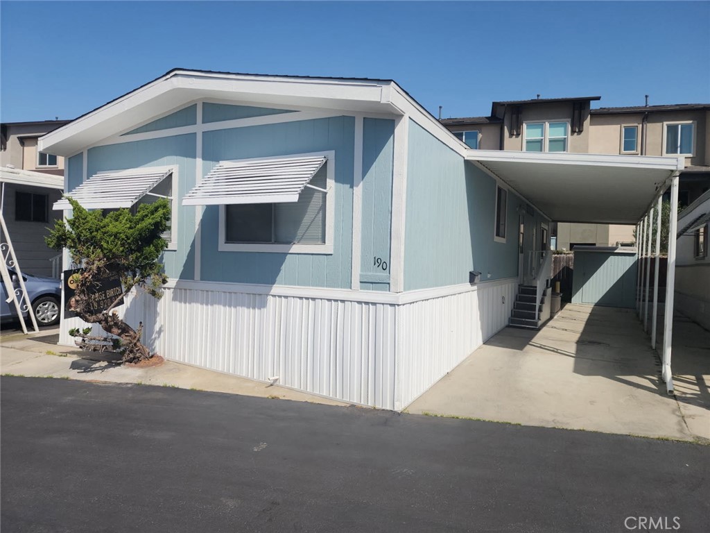 17700 Western Avenue S 190 Property Photo 1