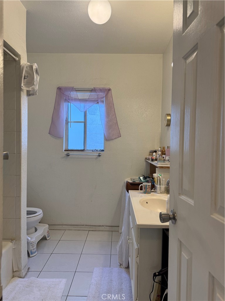 1756 Pacific Avenue 2 Property Photo 7