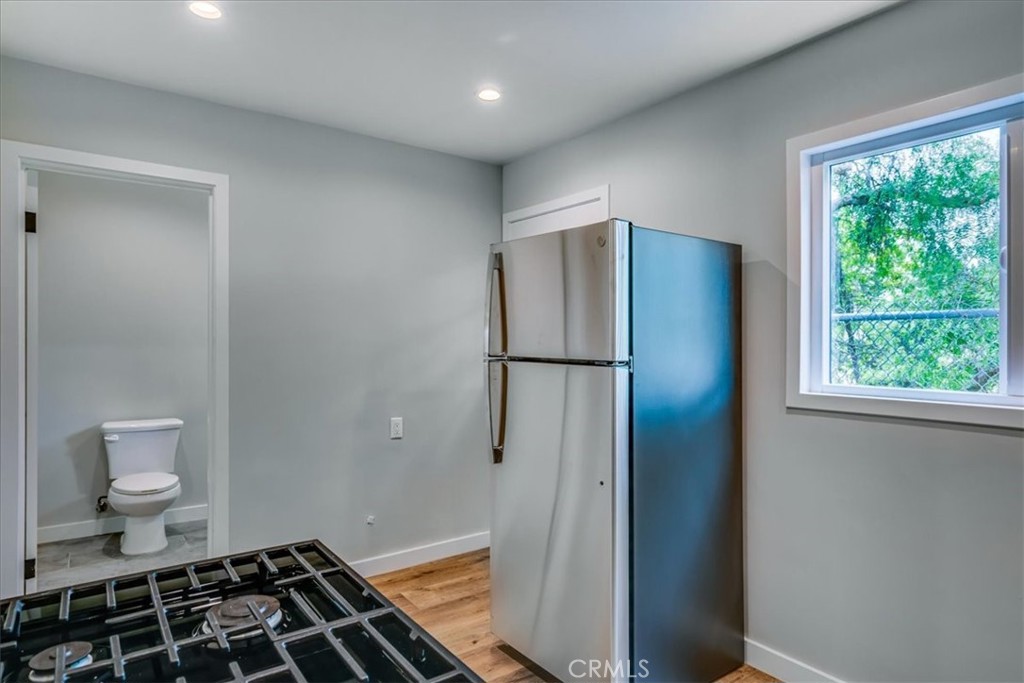 323 Culver Boulevard Property Photo 50