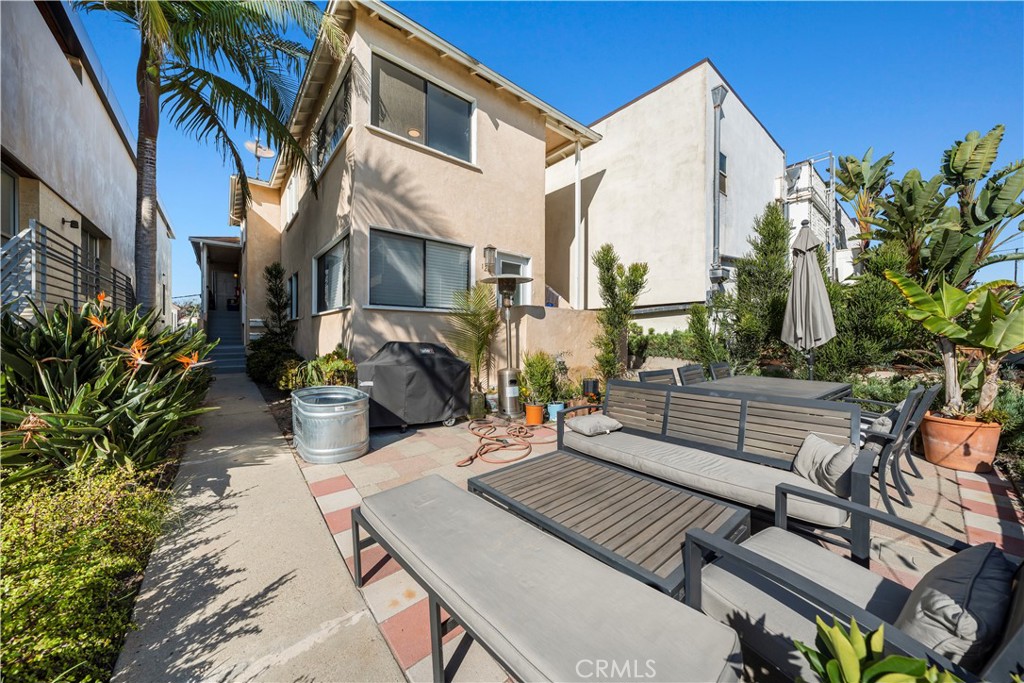125 9th Street Property Photo 3
