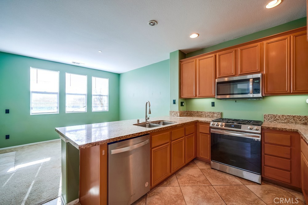 1800 E Lakeshore Drive 412 Property Photo 13