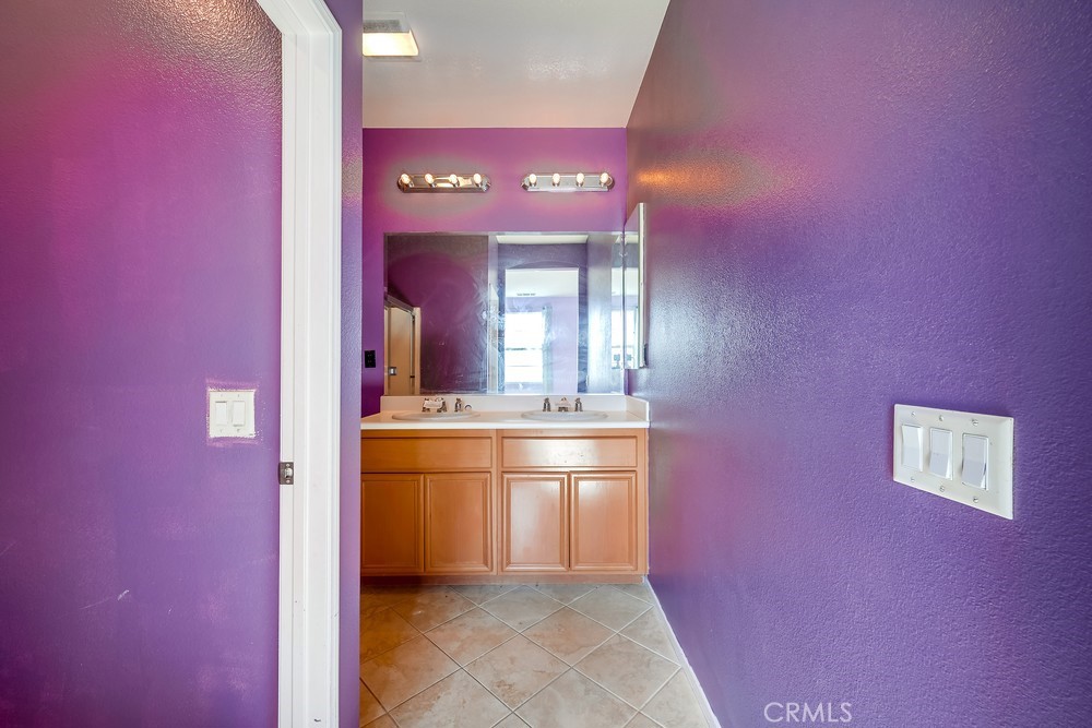 1800 E Lakeshore Drive 412 Property Photo 26