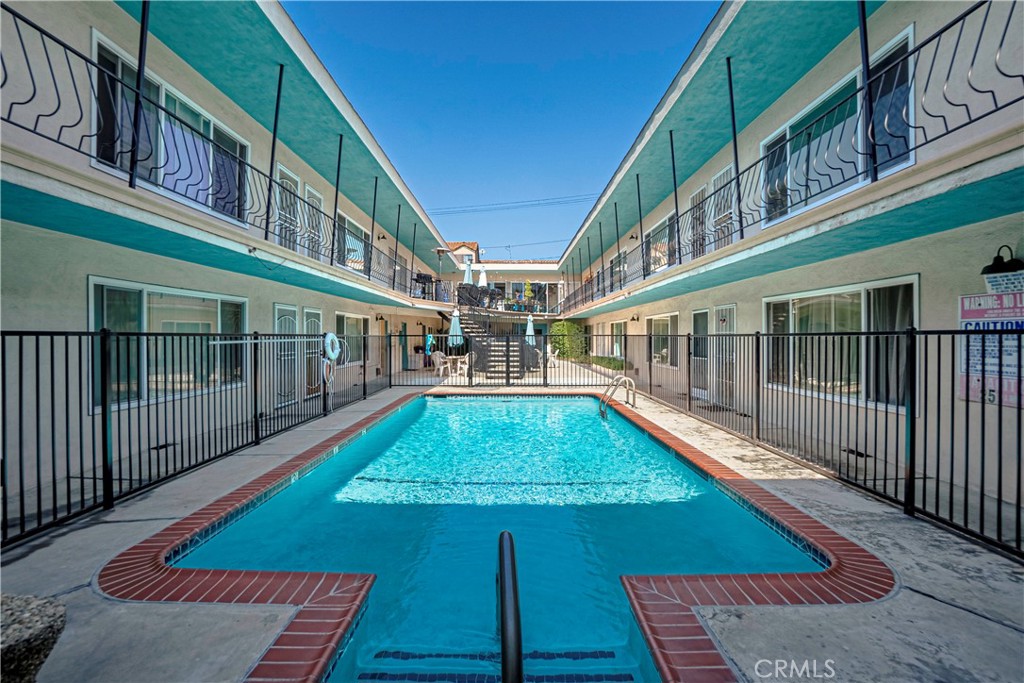 1101 E Ocean Boulevard 24 Property Photo 6