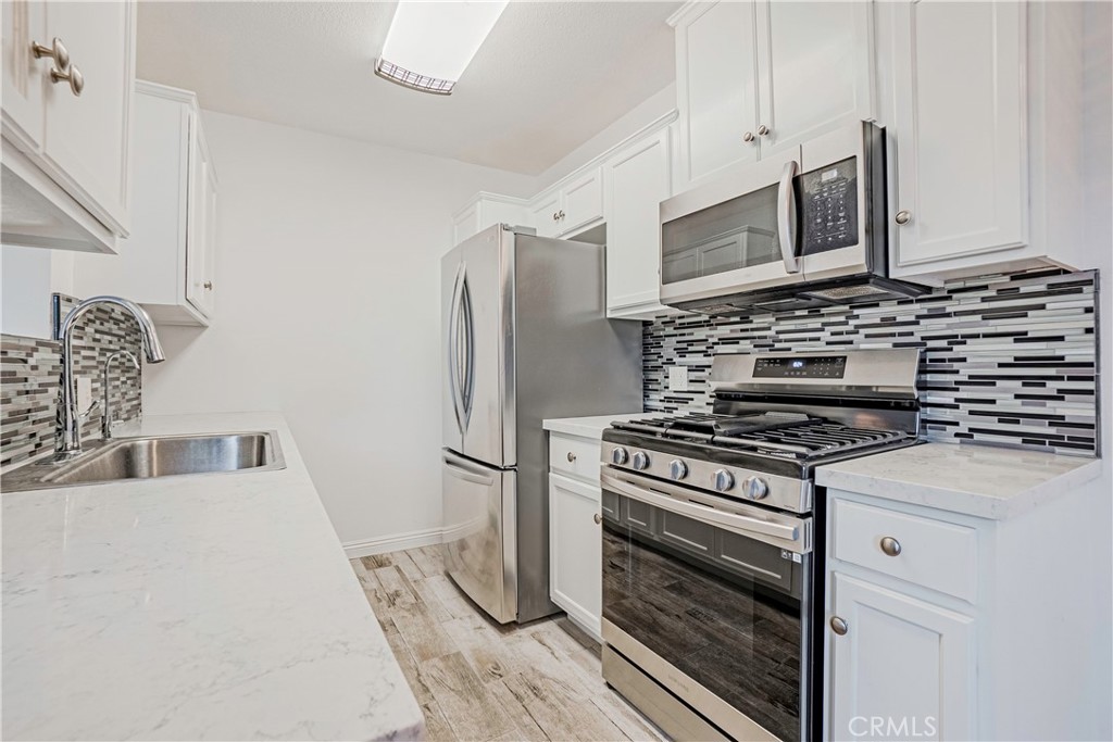 1101 E Ocean Boulevard 24 Property Photo 15