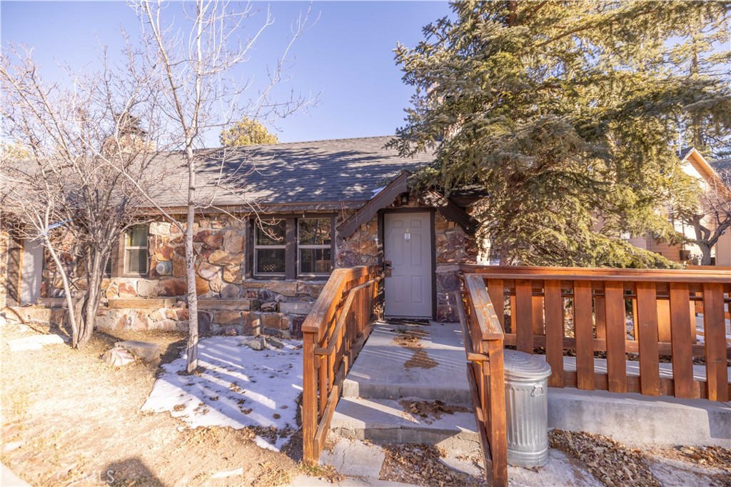 40229 Big Bear Boulevard Property Photo 10