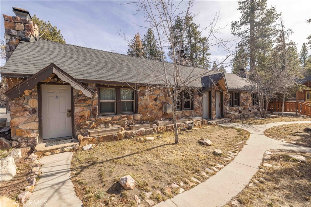 40229 Big Bear Boulevard Property Photo 11