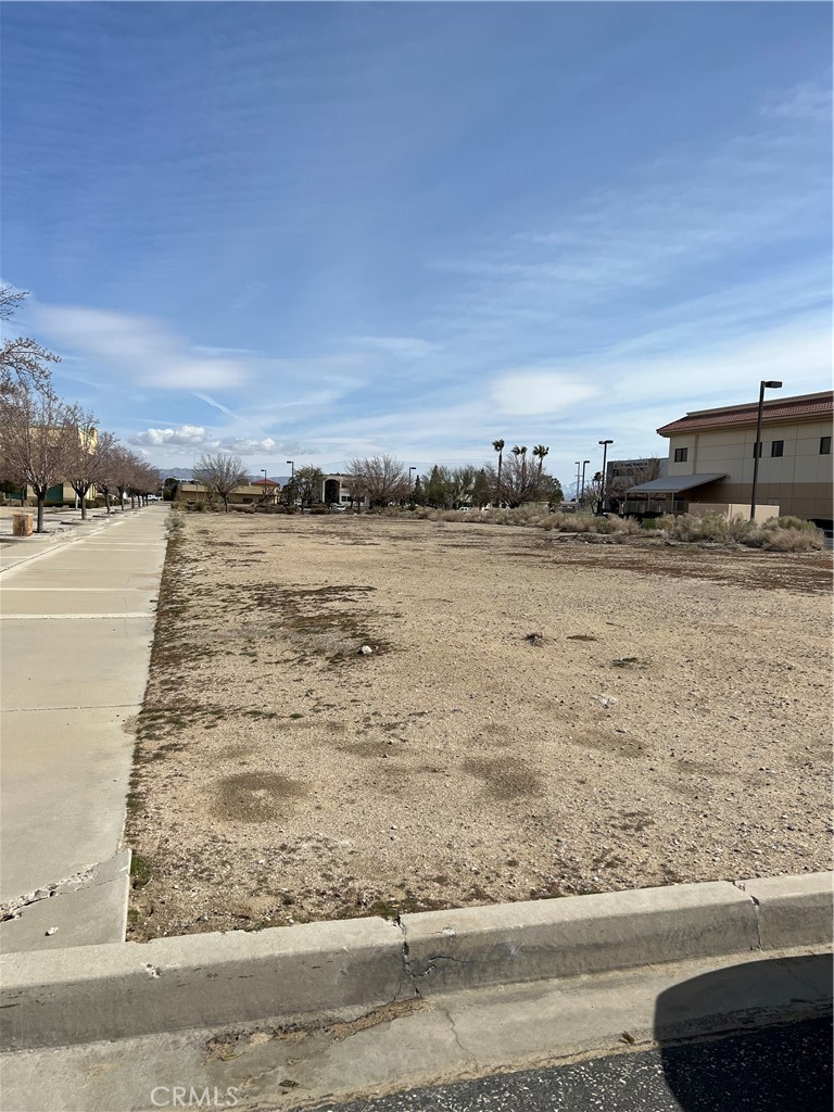 0 California Property Photo 3