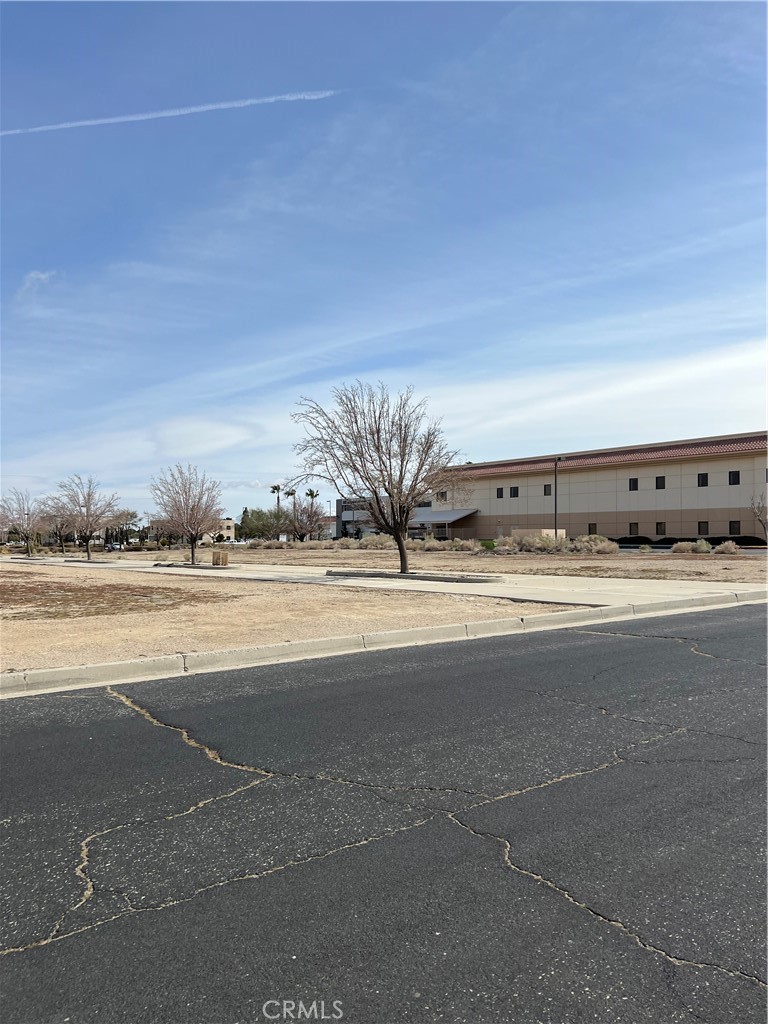 0 California Property Photo 4