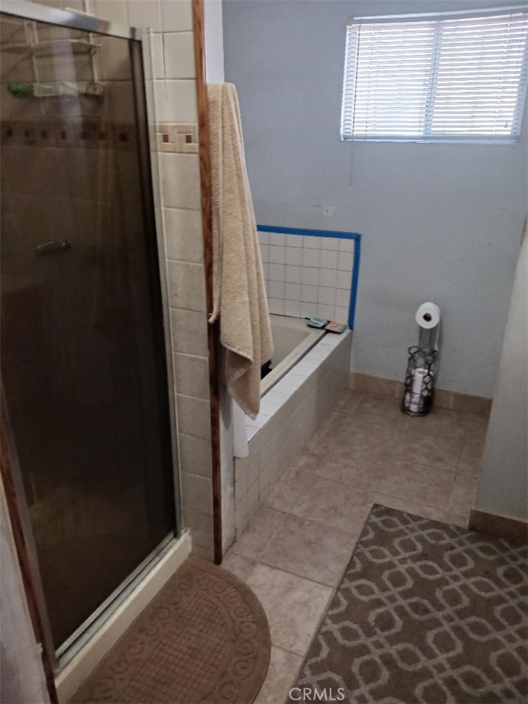 5155 5157 W 104th St Property Photo 9