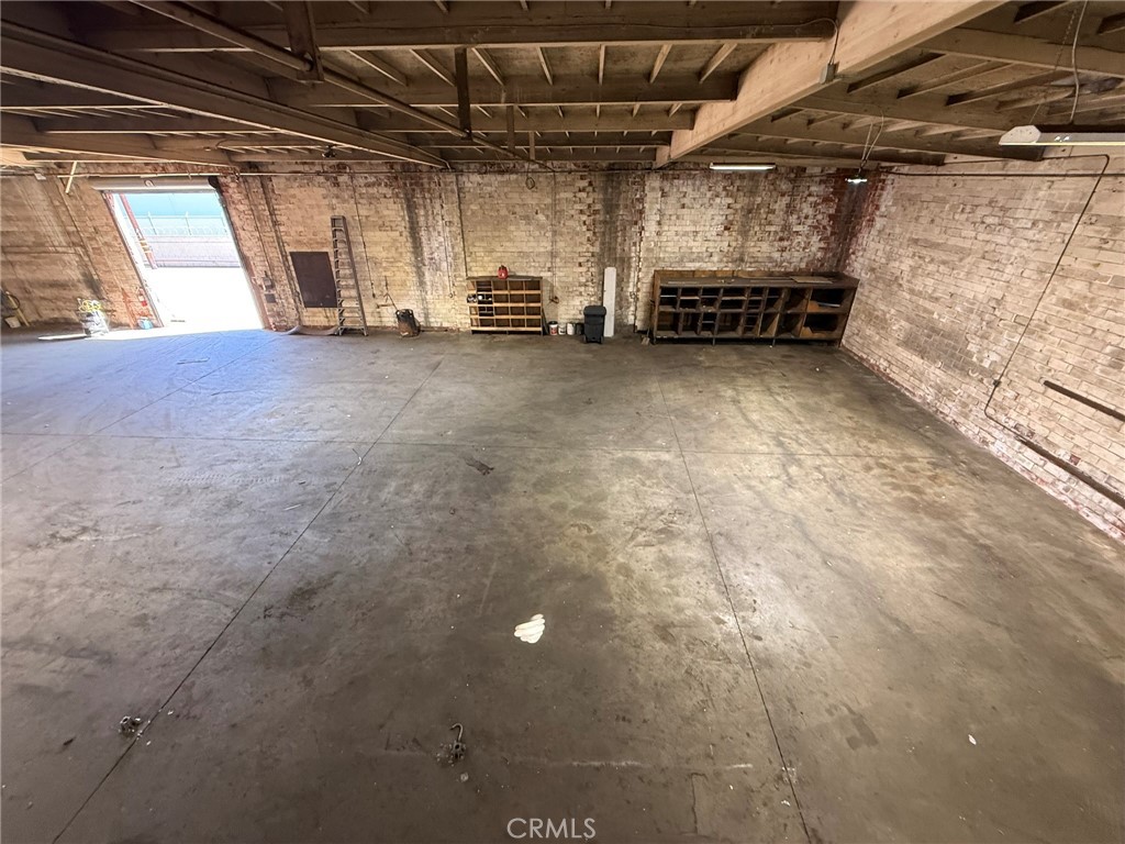 1201 W Jon Street Property Photo 24