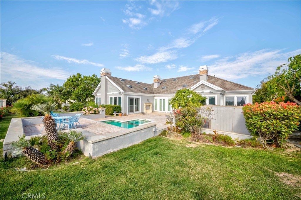4 Santa Cruz Property Photo