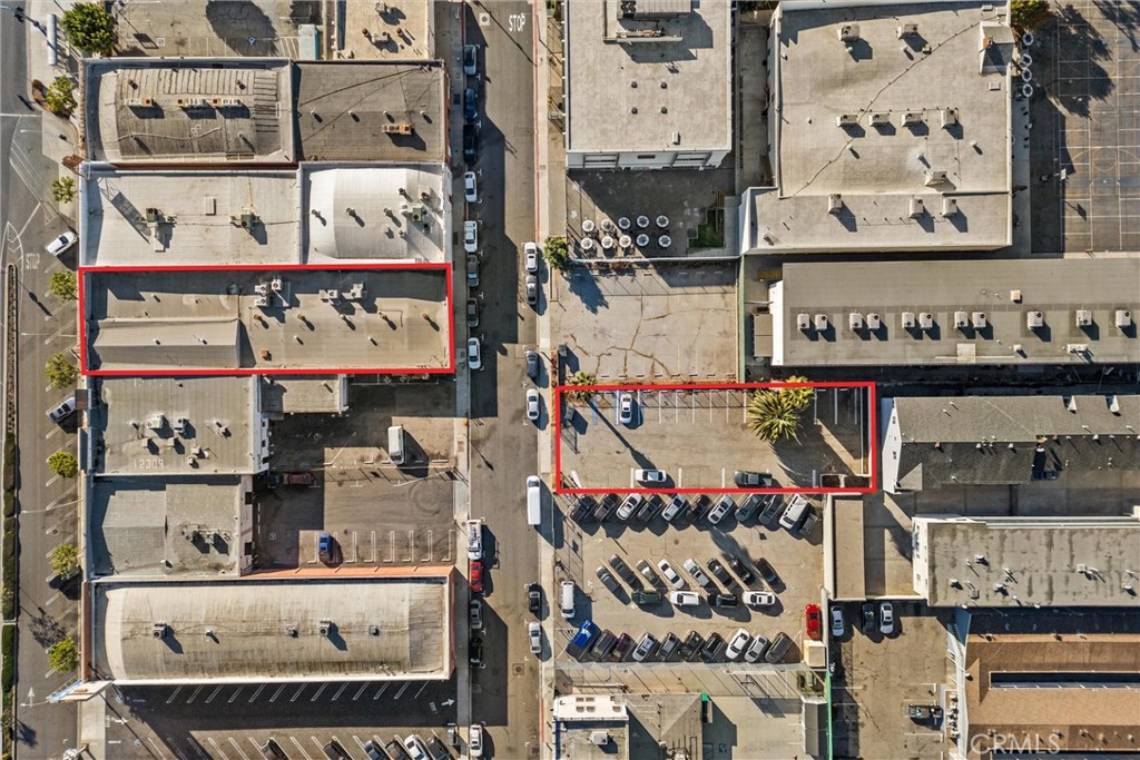 12321 Hawthorne Boulevard Property Photo 2