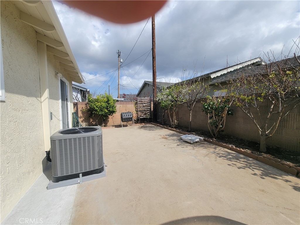 1414 W 180th Street Property Photo 20