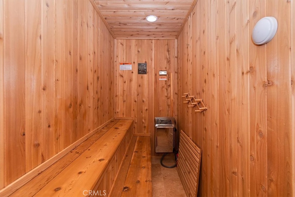 1223 Ore Lane Property Photo 4