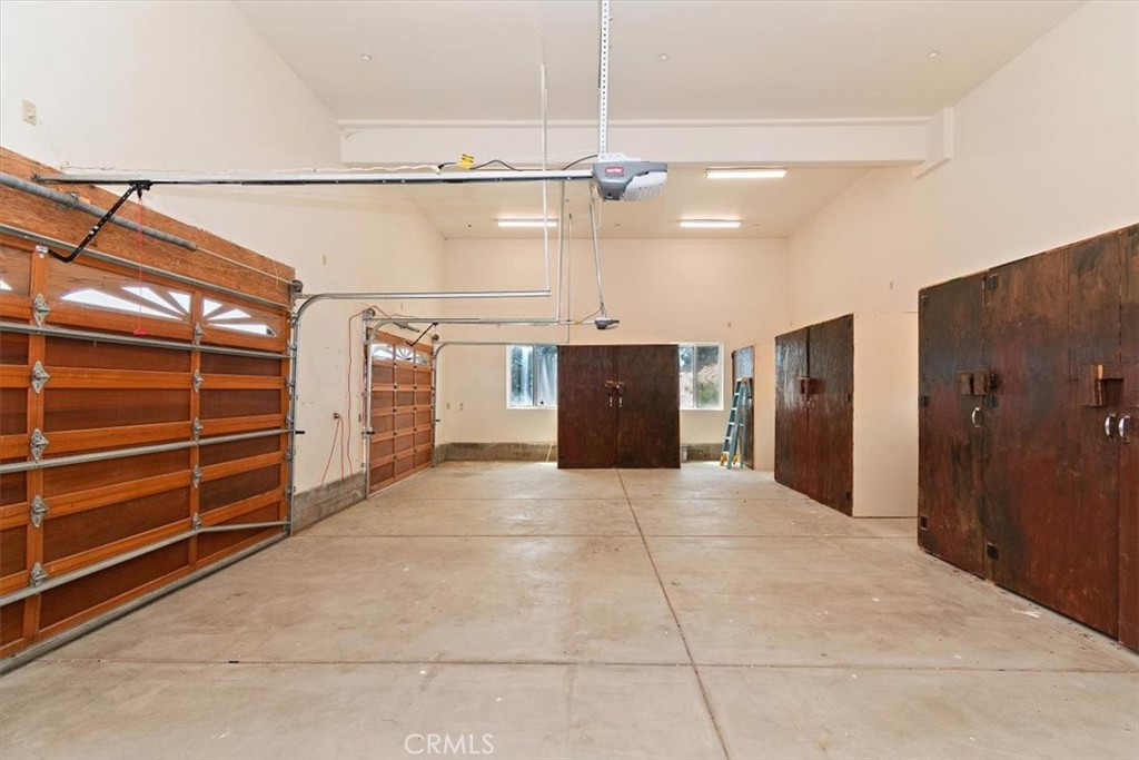 1223 Ore Lane Property Photo 8
