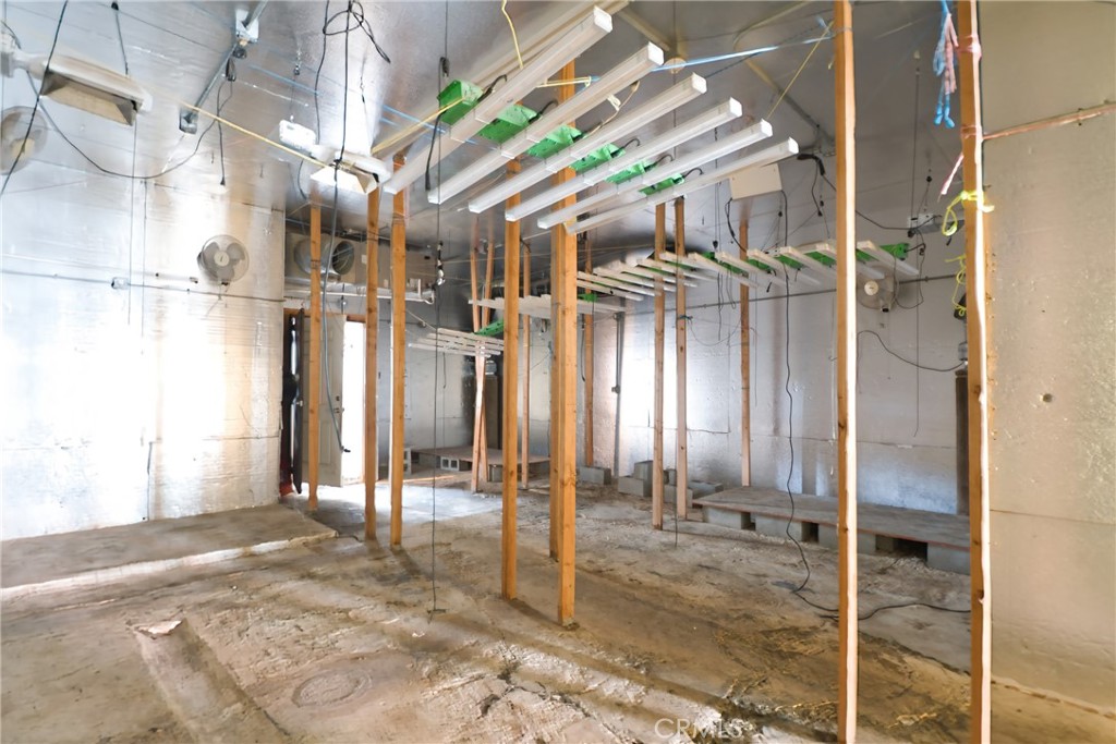 134 Center Street Property Photo 3
