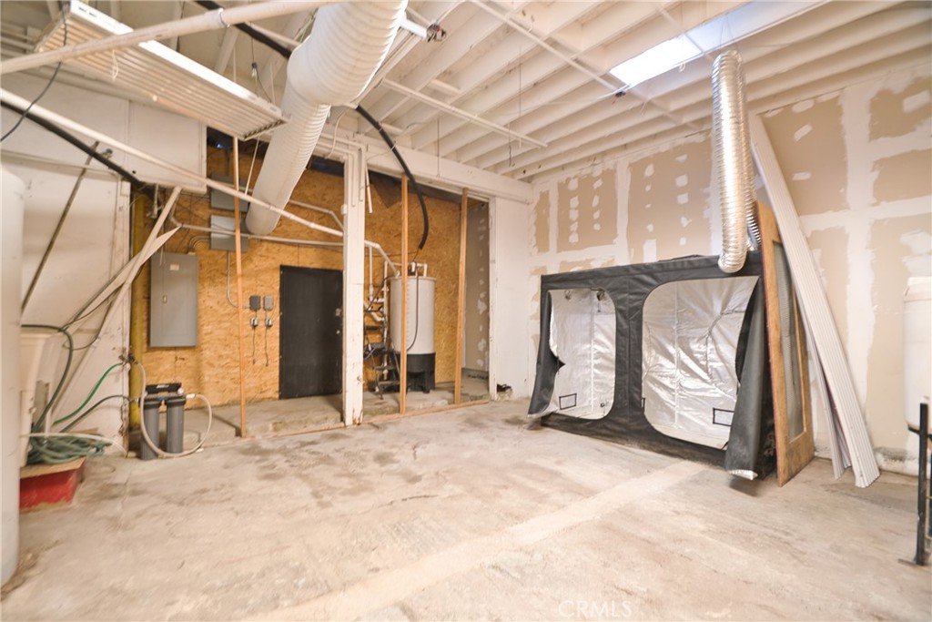 134 Center Street Property Photo 8