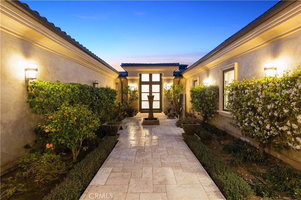 57 Via Del Cielo Property Photo 2