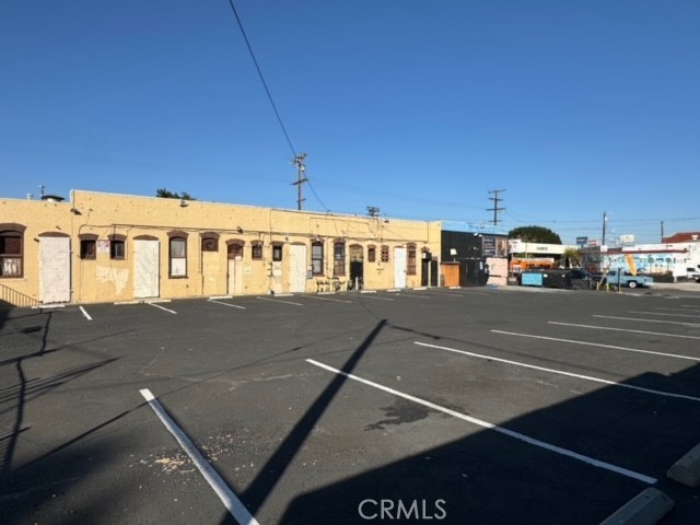 1100 S Pacific Avenue Property Photo 5