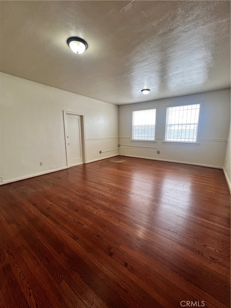 810 N Avalon Boulevard Property Photo 9