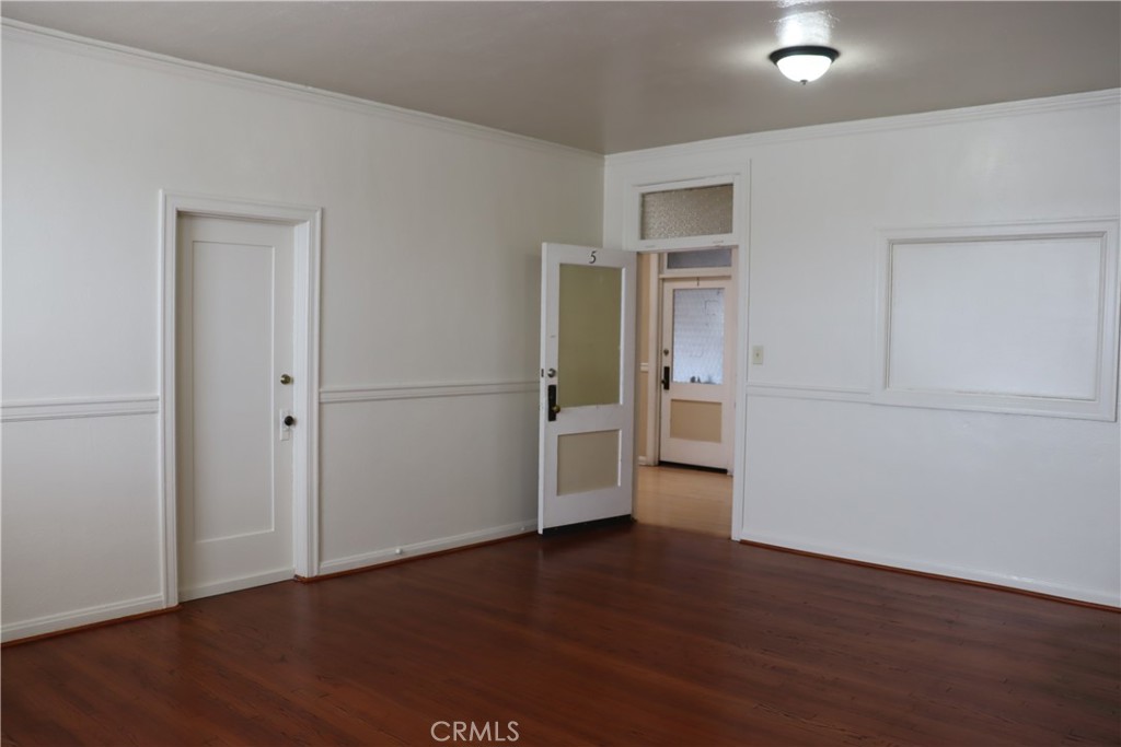 810 N Avalon Boulevard Property Photo 11